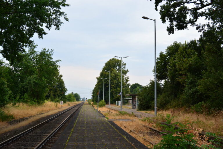 blick ueber ehemaligen bahnhof meitzendorf 1115726 768x512